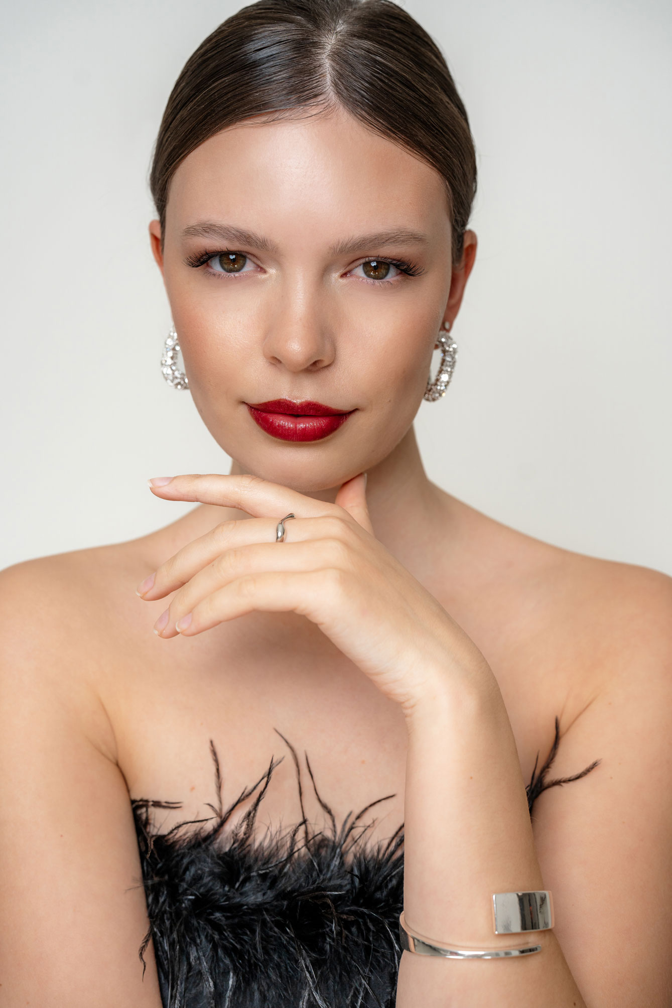 FarinaRenegade-Sedcard-LightBeauty-19
